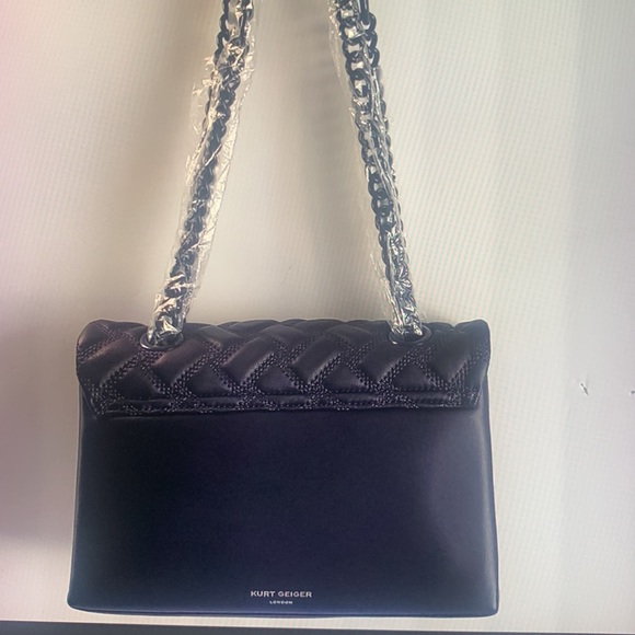 - KURT GEIGER LONDON KENSINGTON DRENCH LEATHER SHOULDER BAG - Picture 9 of 10